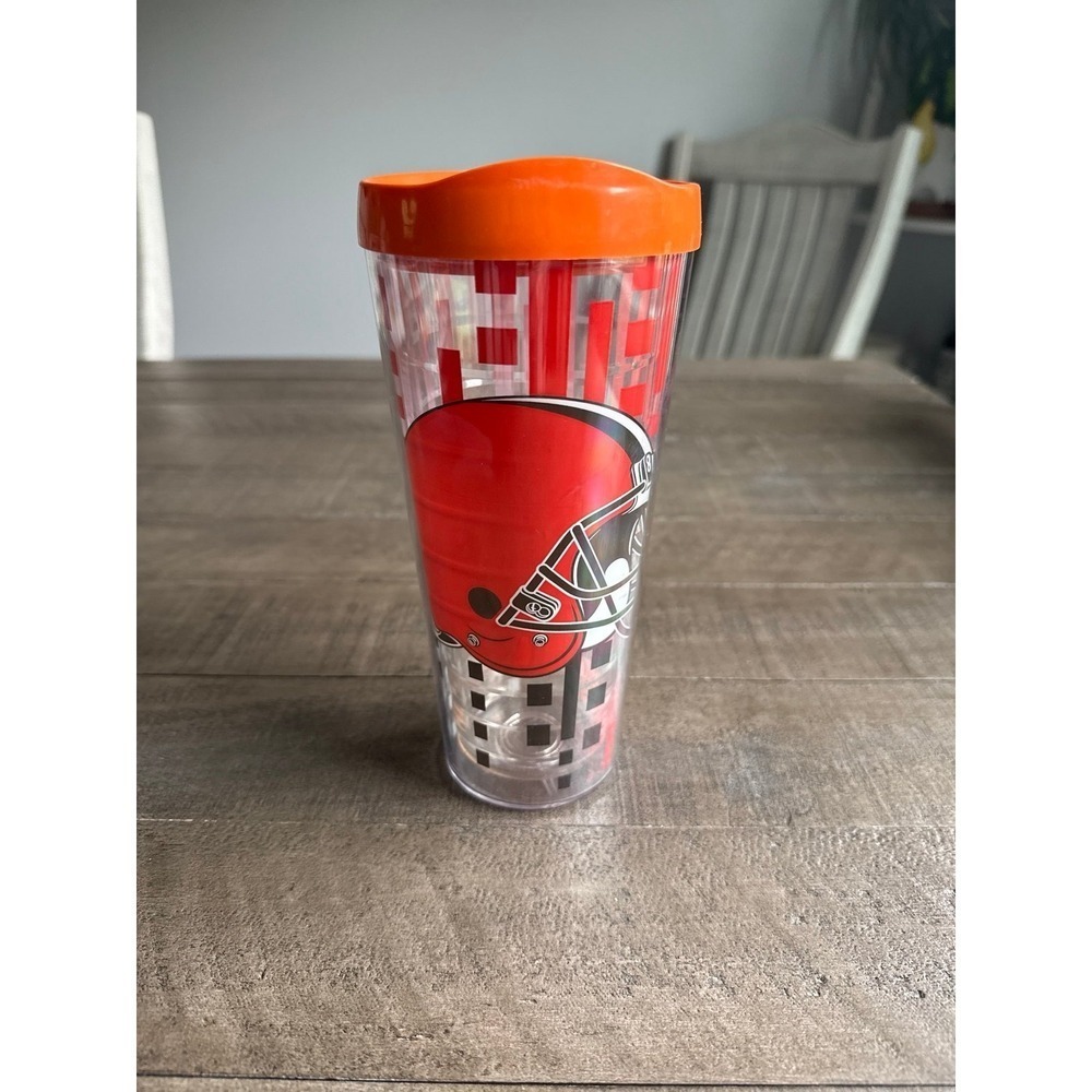 Cleveland Browns 22oz‎ tumbler
